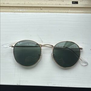 RAY BANS